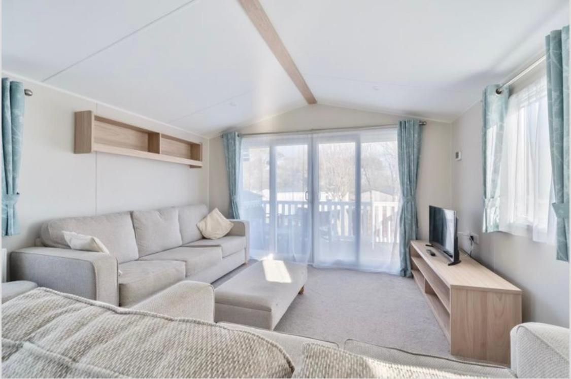 Emma'S Retreat 3-Bedroom Caravan Sleeps 6 At Durdle Door Nr Wareham Dorset Exterior foto
