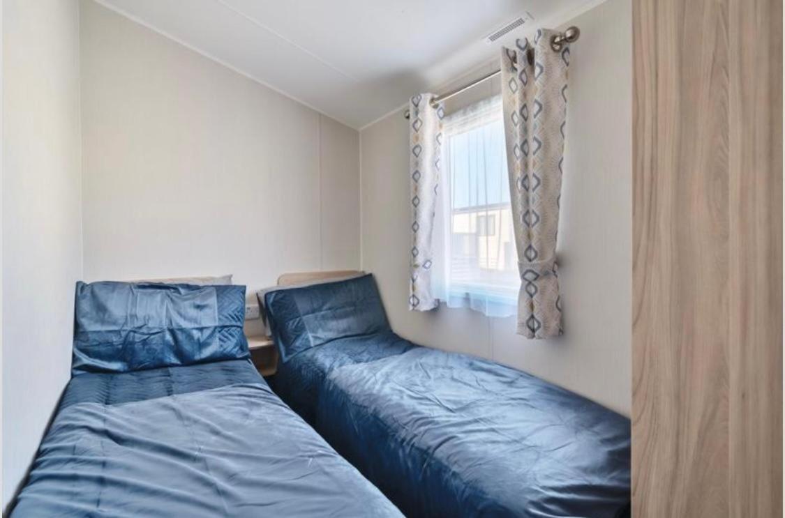 Emma'S Retreat 3-Bedroom Caravan Sleeps 6 At Durdle Door Nr Wareham Dorset Exterior foto